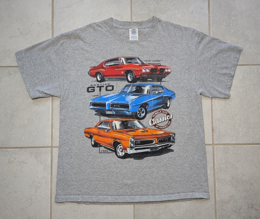 Pontiac Classic Muscle Cars GTO 60s & 70s Men's Large Gray Short Sleeve T-Shirt